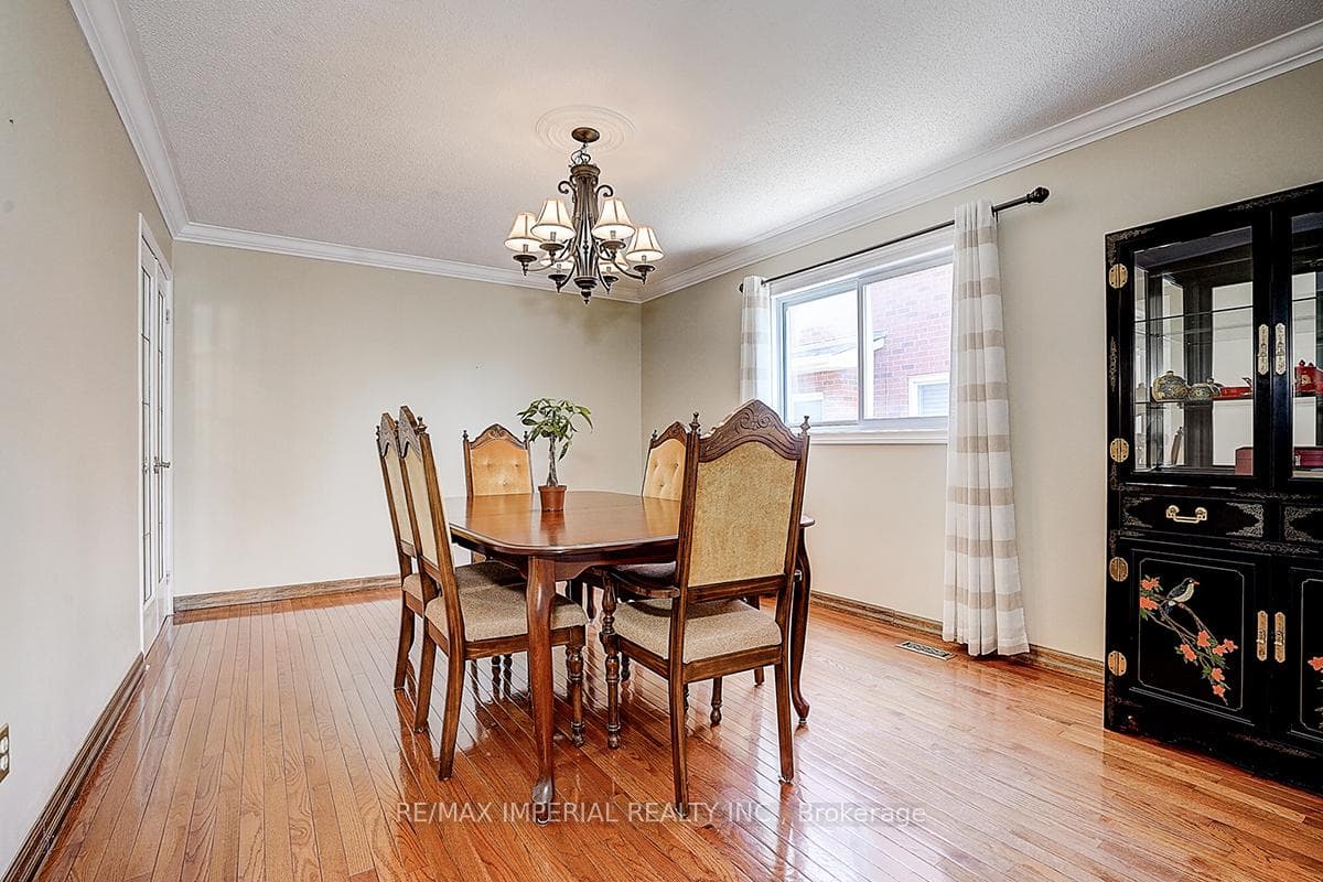 1407 GREENRIDGE Circle photo 20