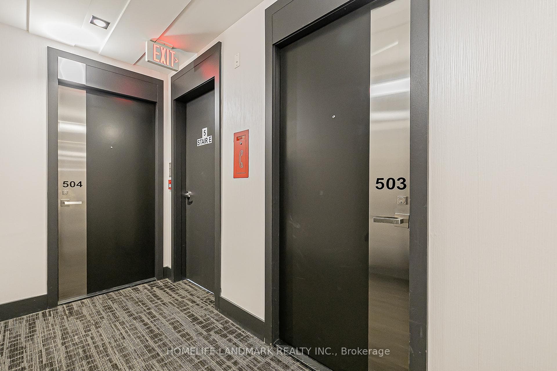 9471 Yonge Street Unit 503 photo 7
