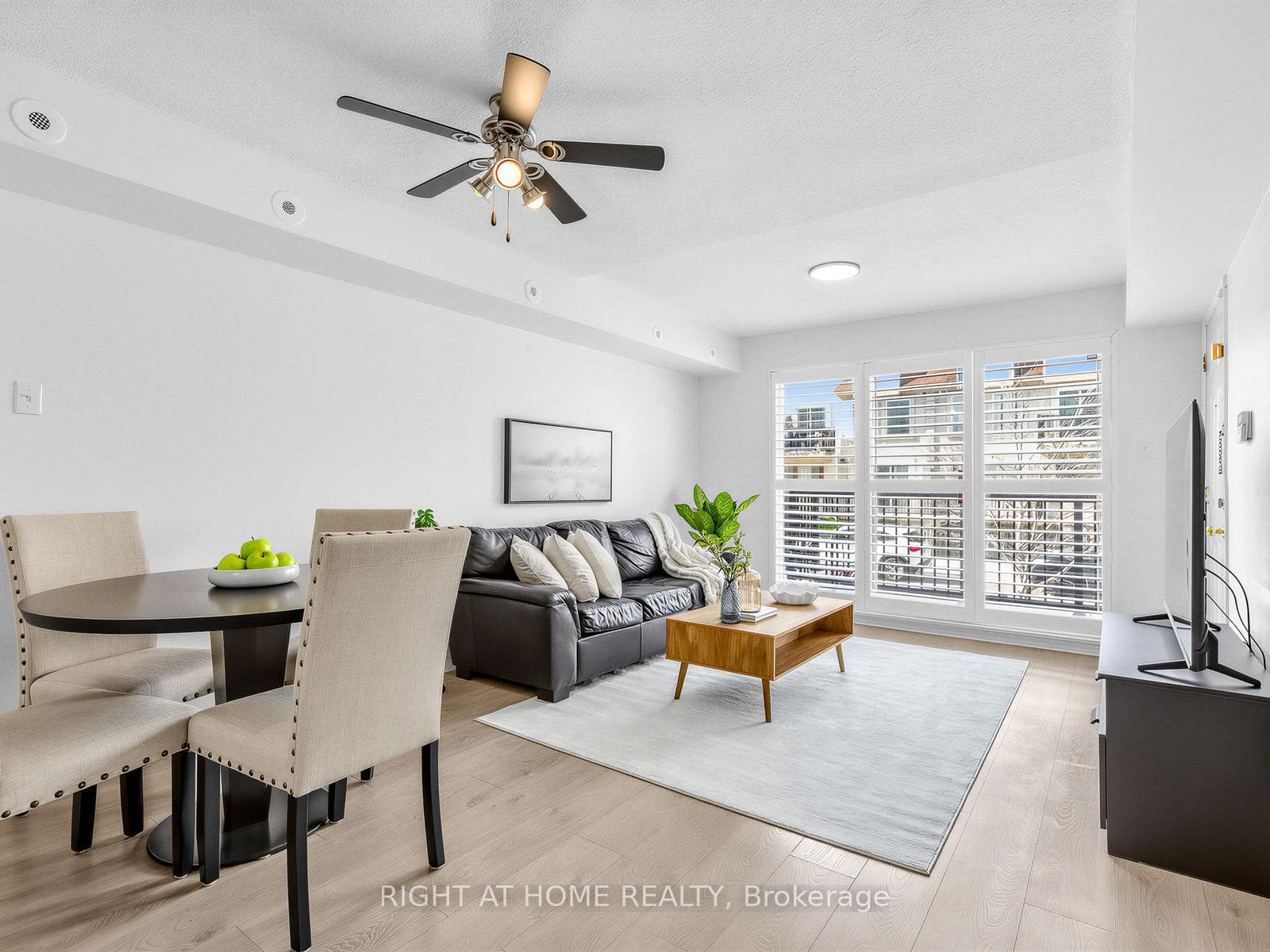 65 George Appleton Way Unit 2085 photo 8