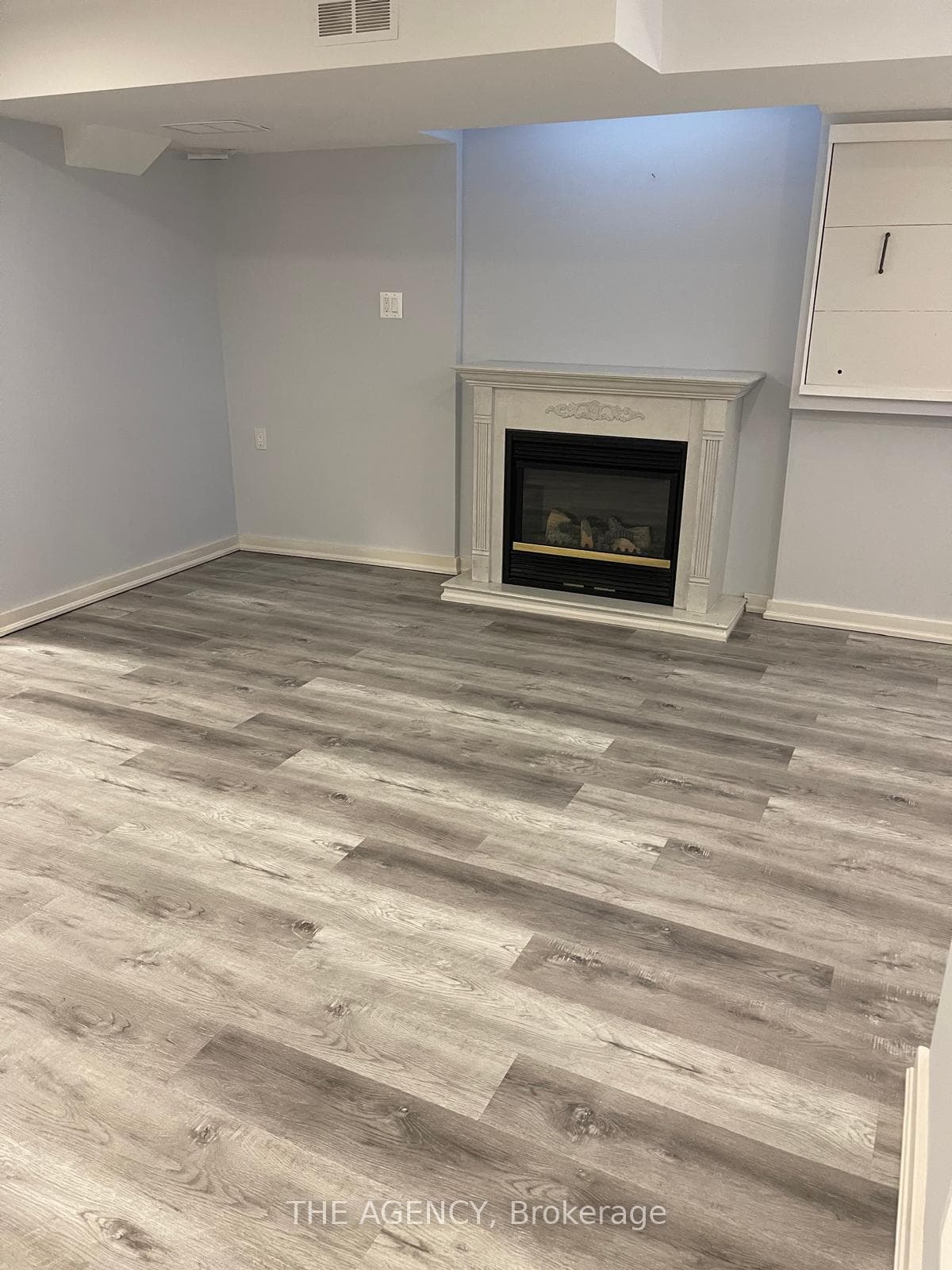 9031 Yonge Street photo 22