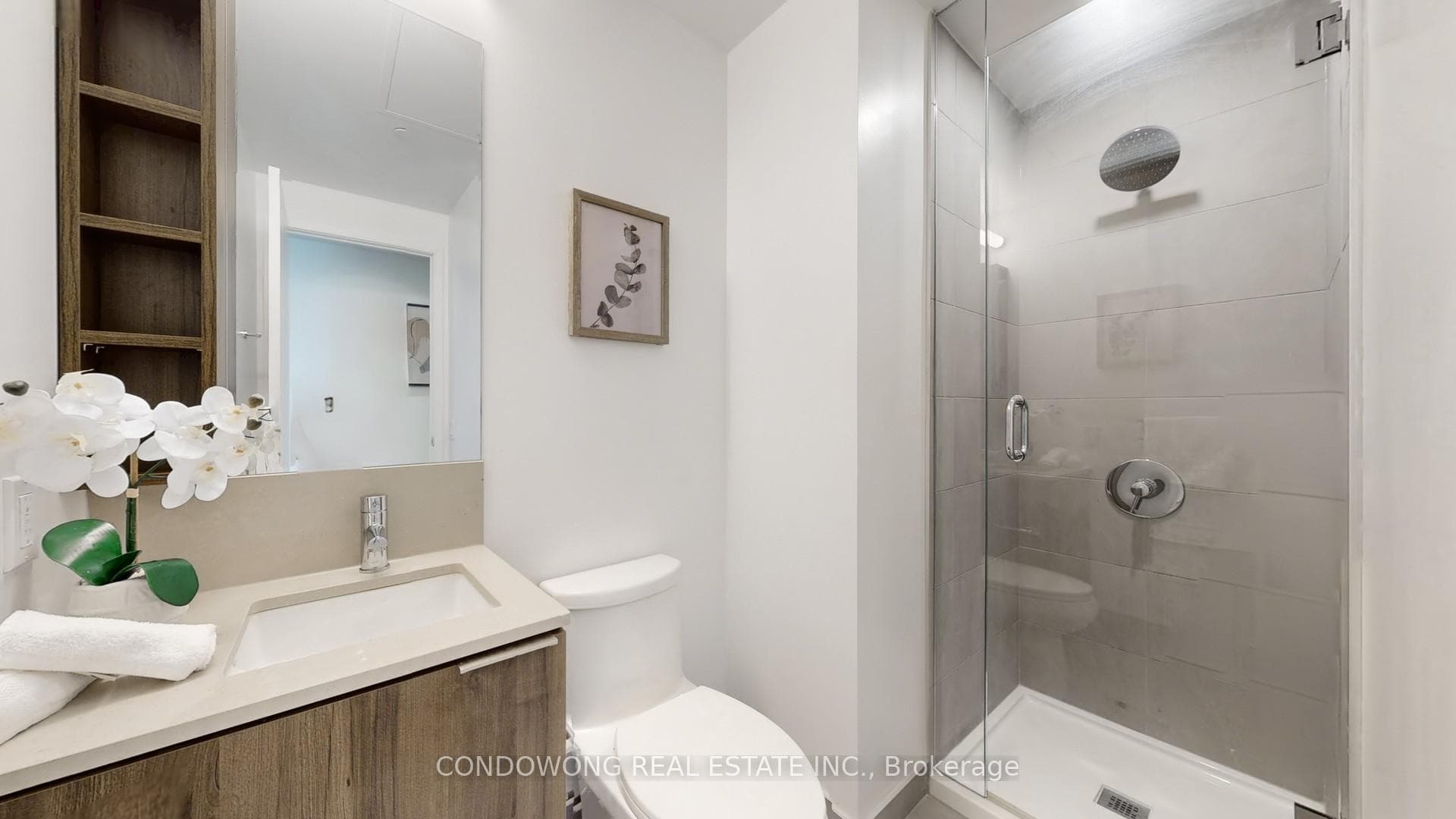 Luxurious Bathroom