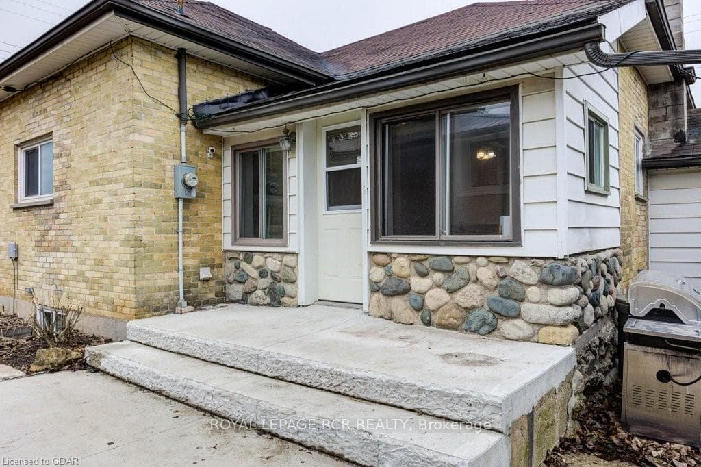 370 Smith Street photo 27