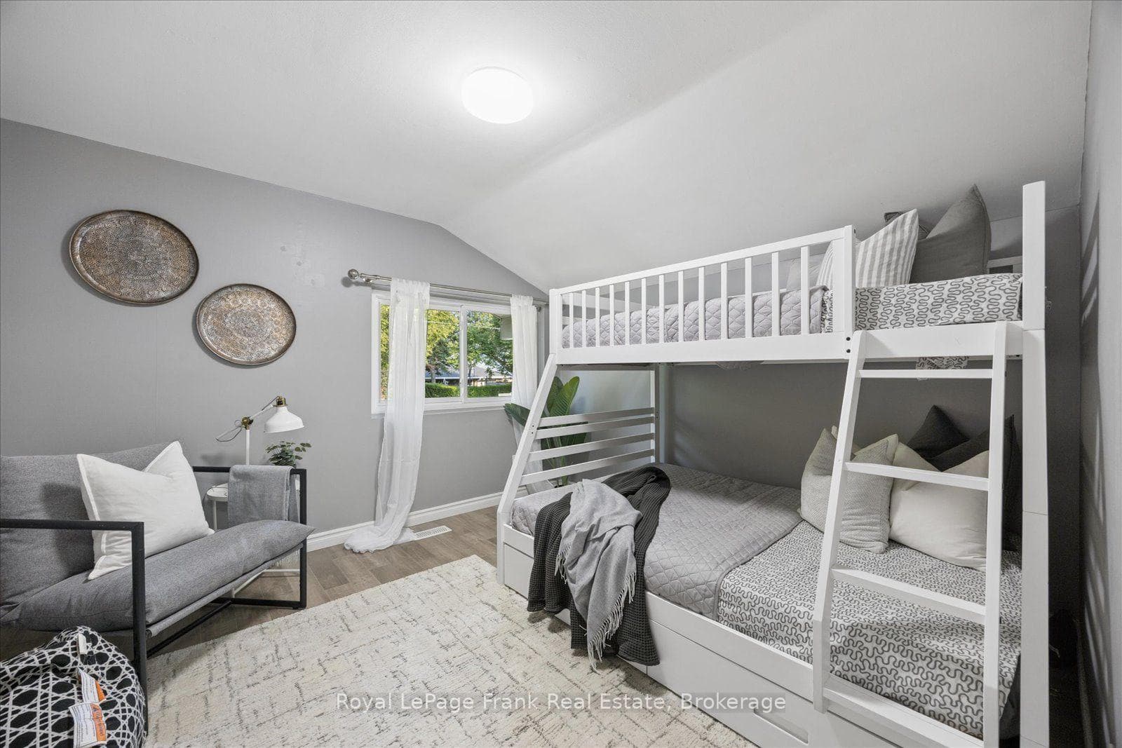 3rd Bedroom - All Bedrooms with Same Flooring