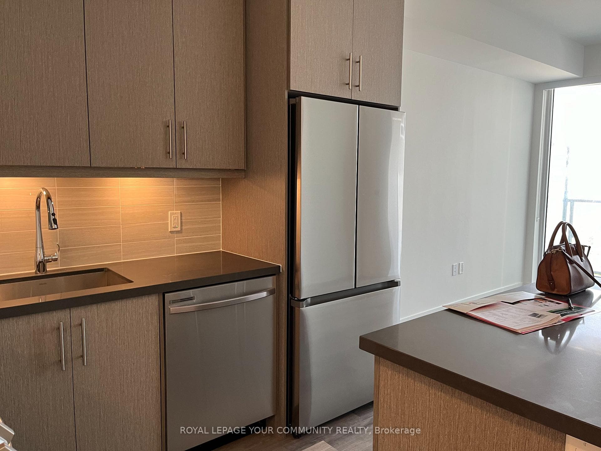 105 Oneida Crescent Unit 701 photo 9