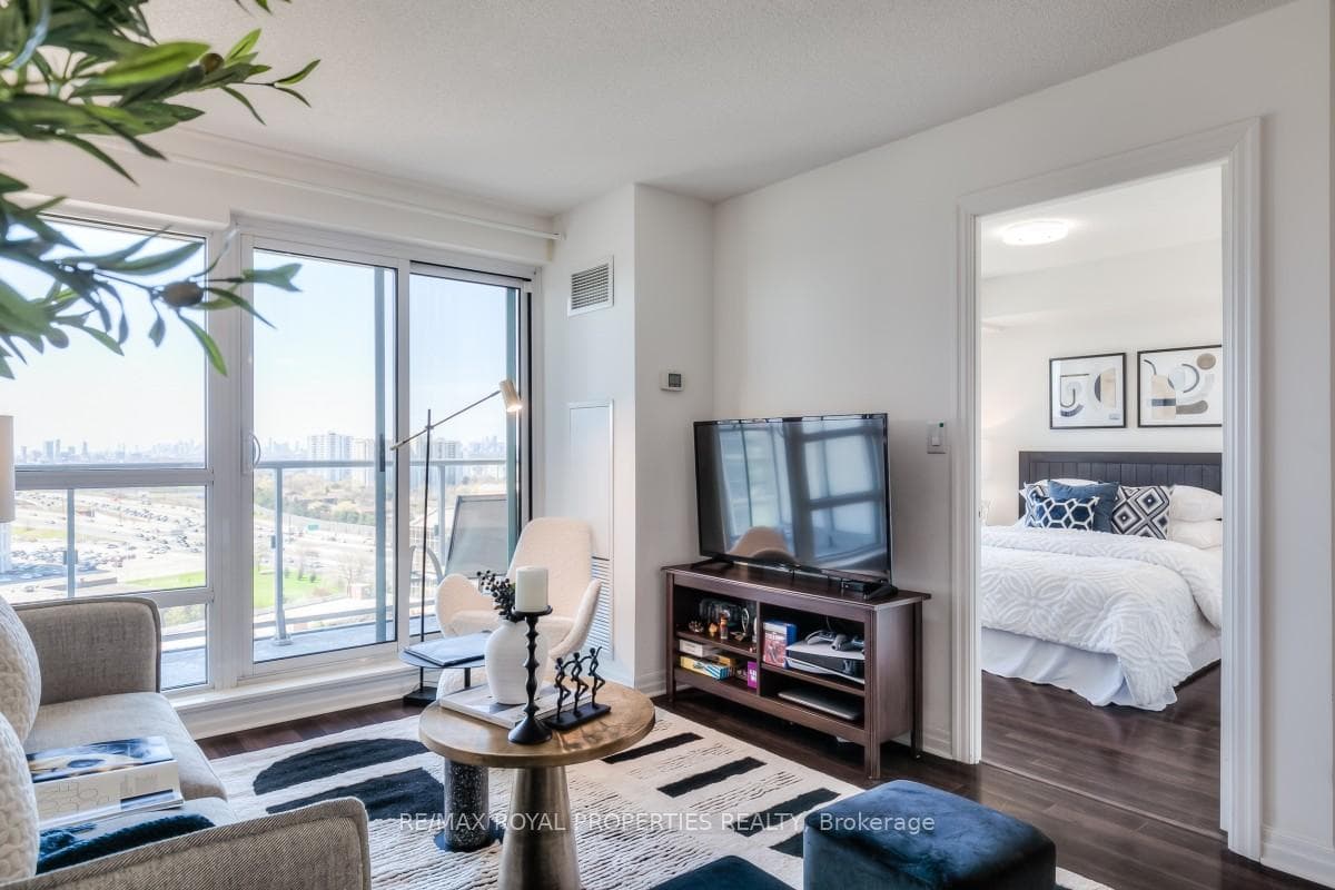 2015 Sheppard Avenue Unit 1503 photo 10