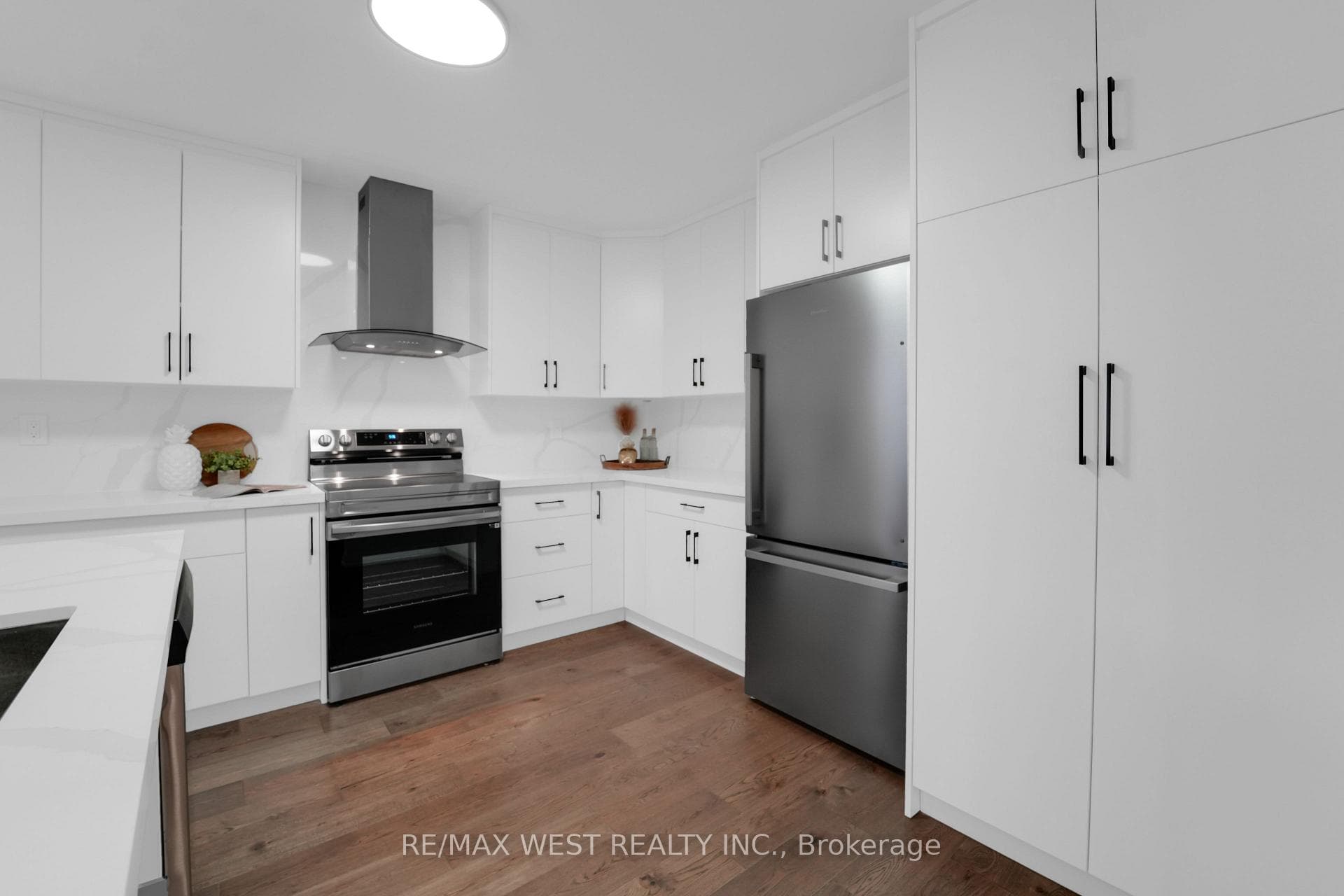 49 Barrhill Road photo 12
