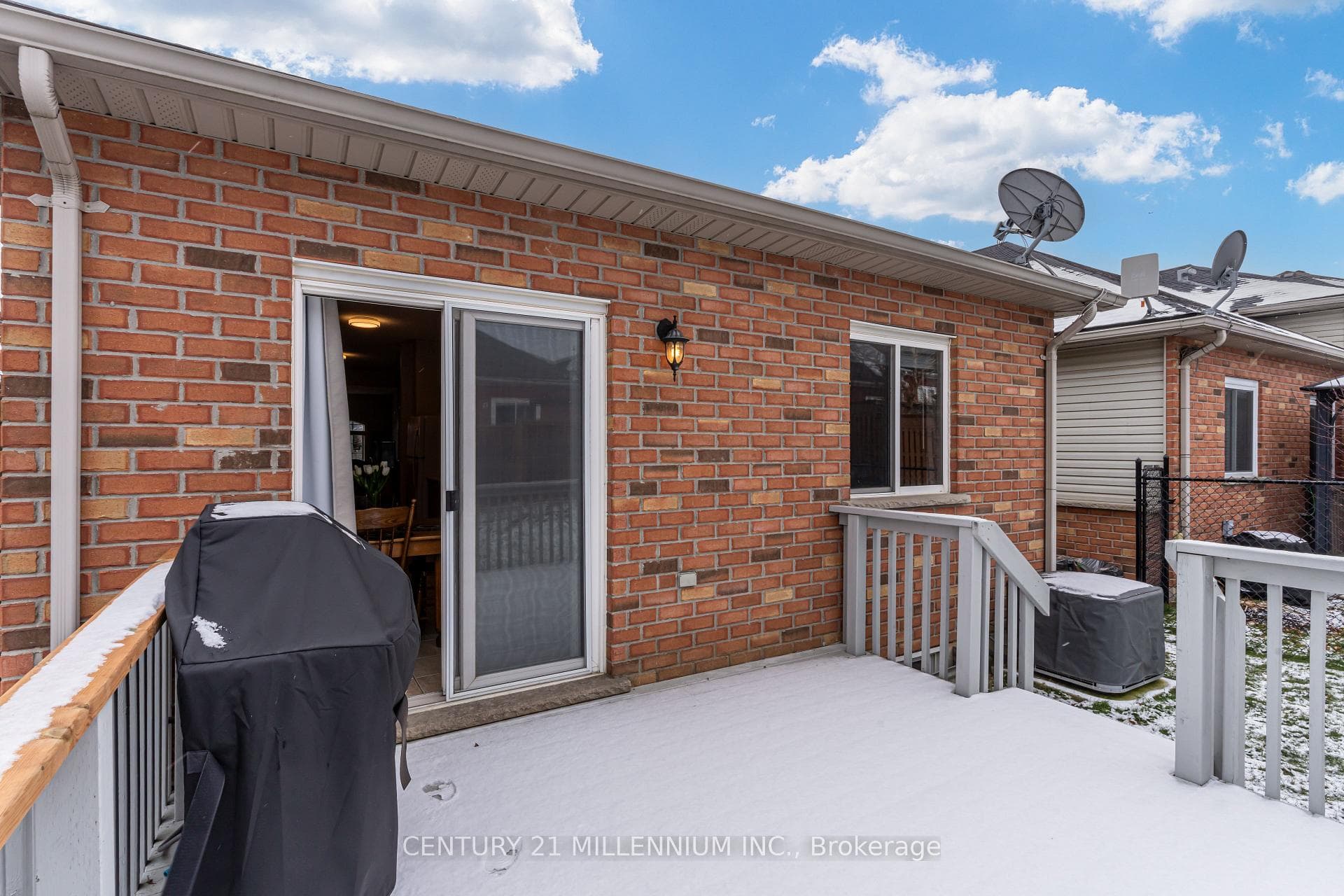 7 Millcroft Drive photo 33