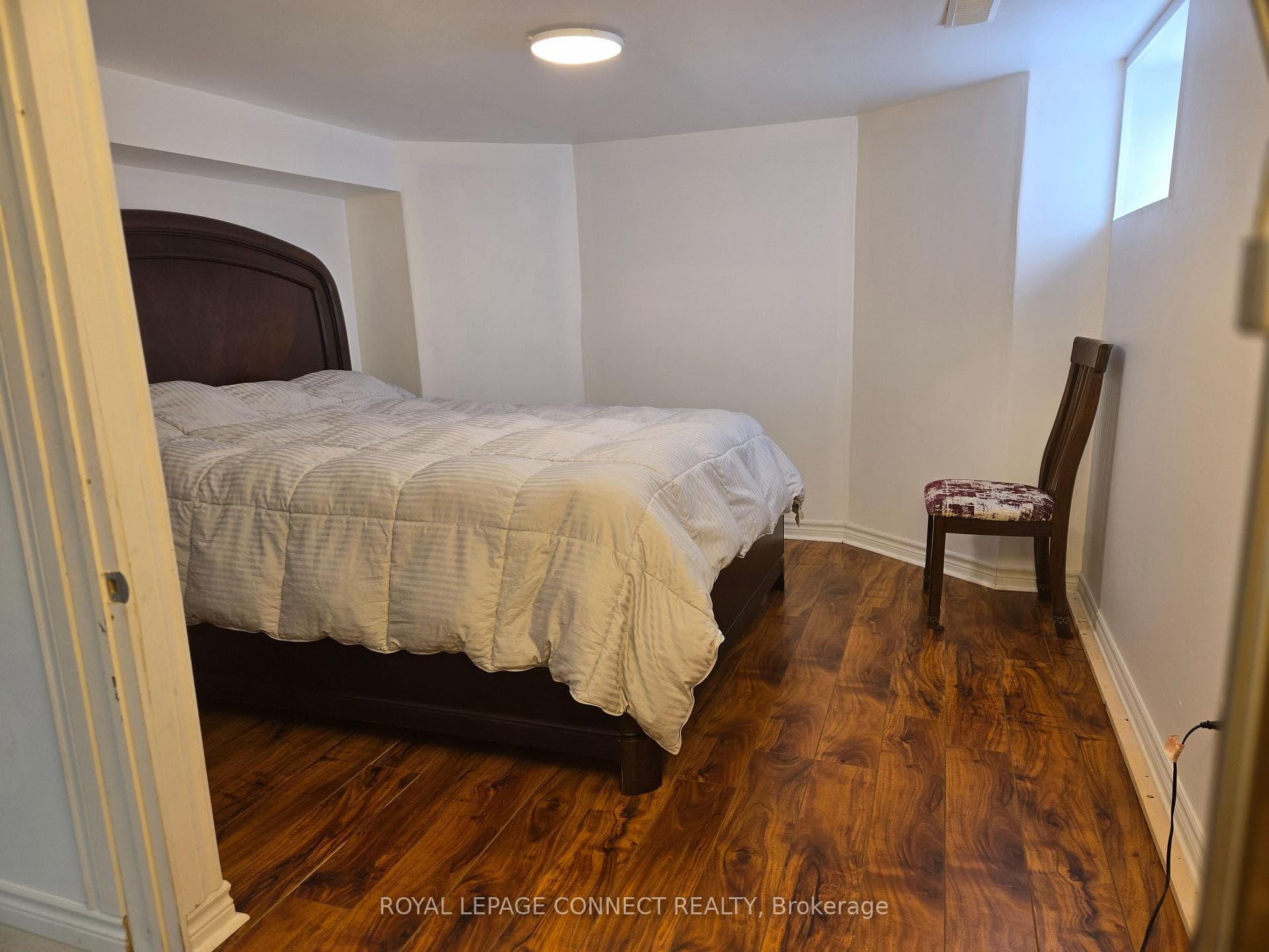 220 Glencairn Avenue photo 12