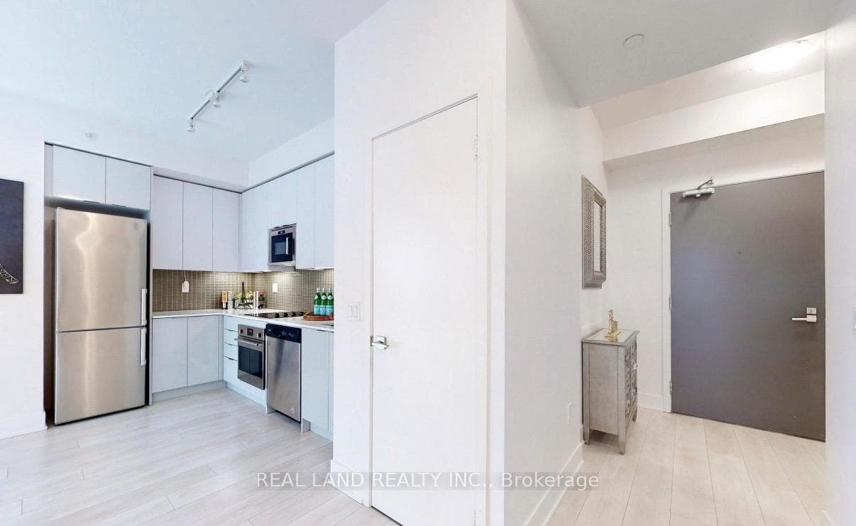 2916 Highway 7 Road Unit 2803 photo 7