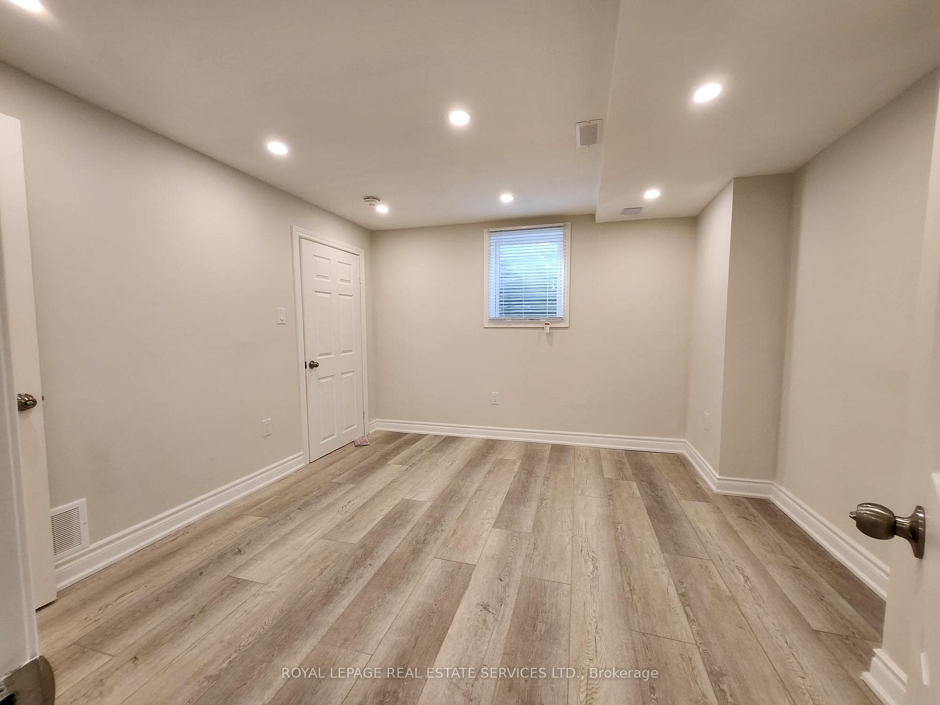 1447 Santa Rosa Court photo 1