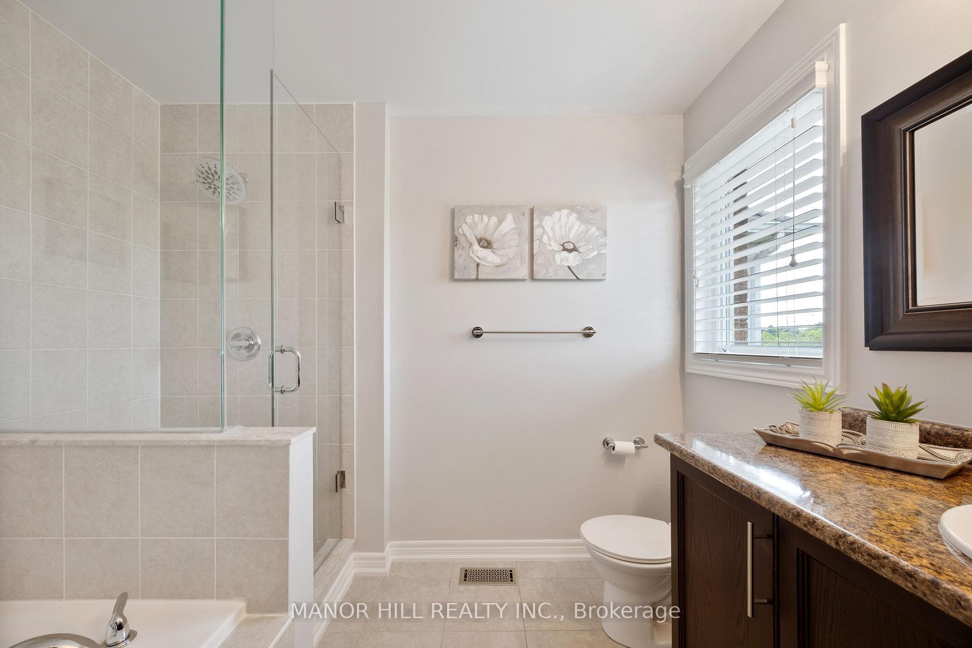 198 Shephard Avenue photo 25