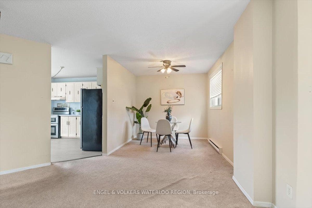60 Elmsdale Drive Unit 19 photo 25