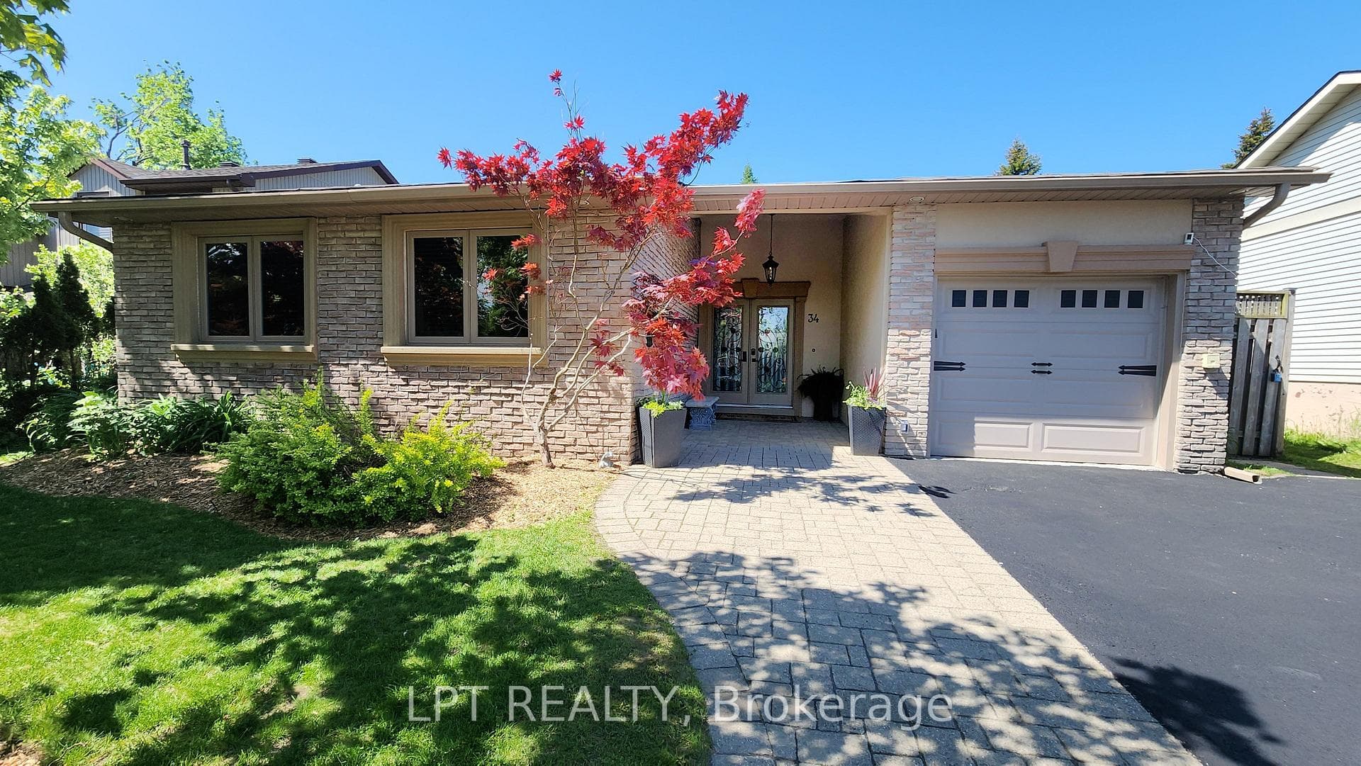 34 Noam Drive photo 1