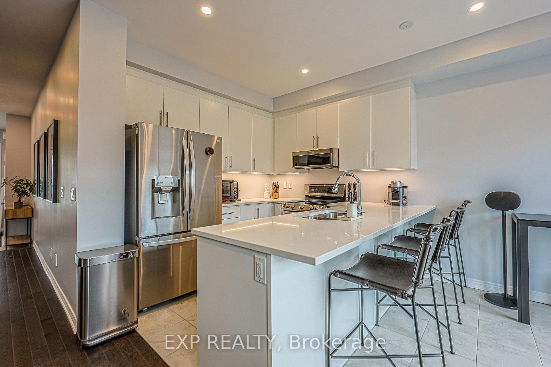 149 Lageer Drive photo 14