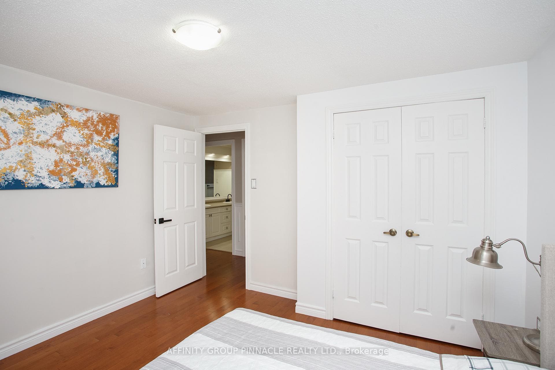 37 Parkway Avenue photo 23