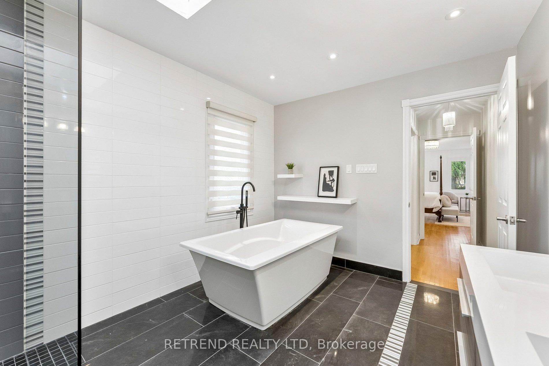 111 Hillcrest Avenue photo 31