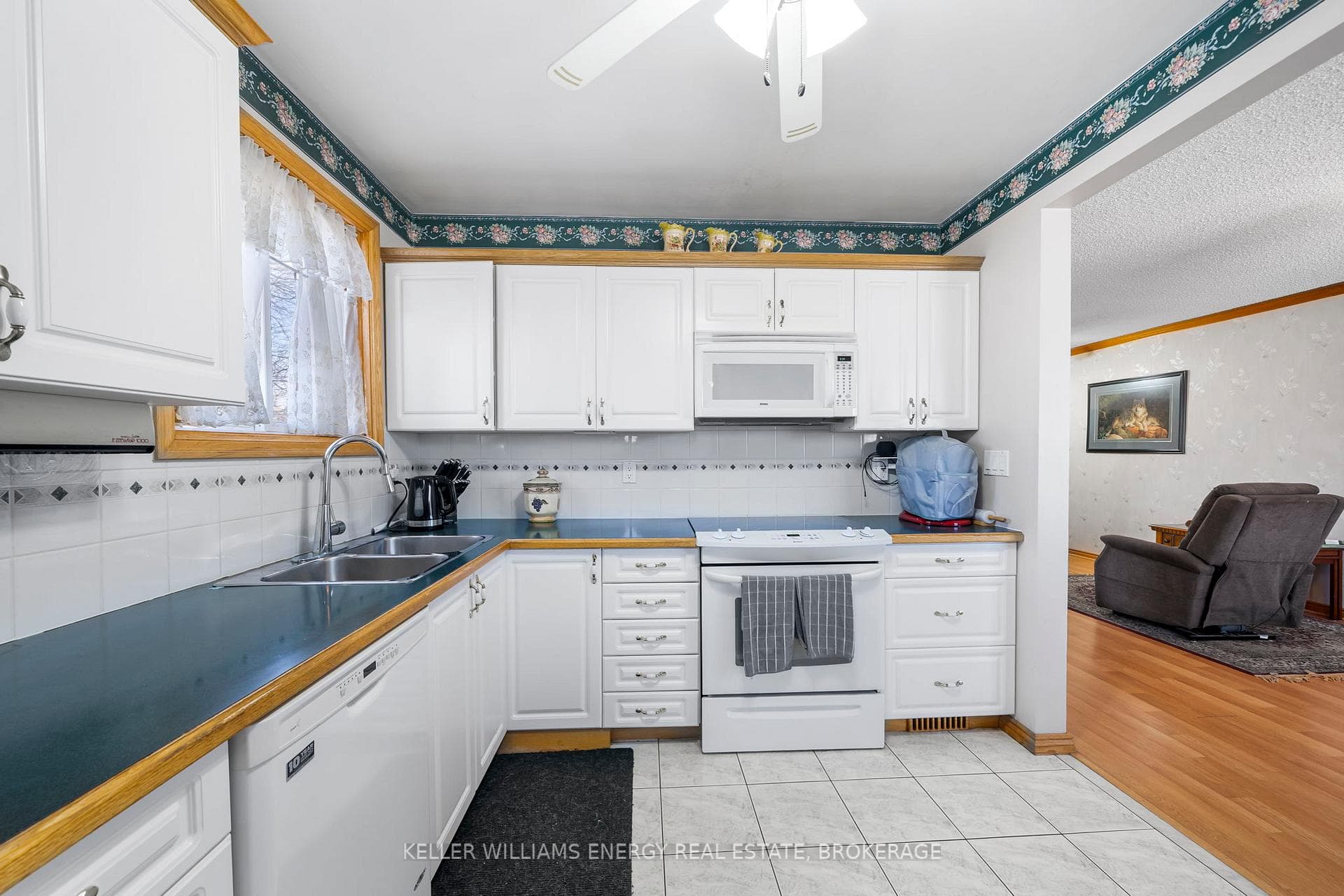 313 Rosedale Drive photo 5