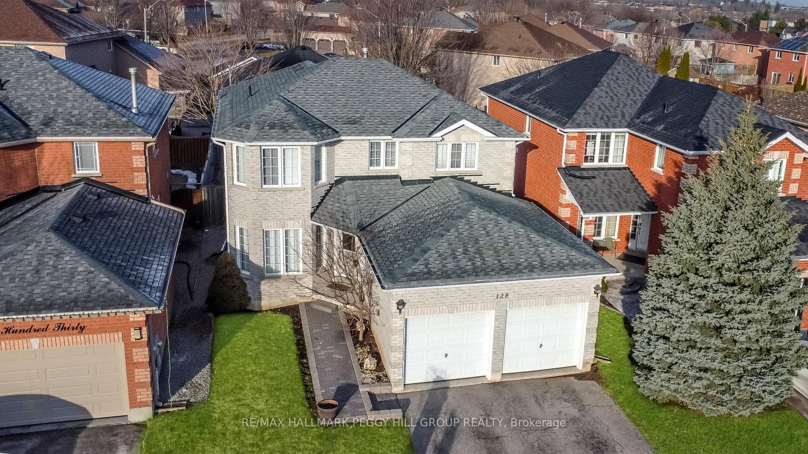 128 Madelaine Drive photo 1