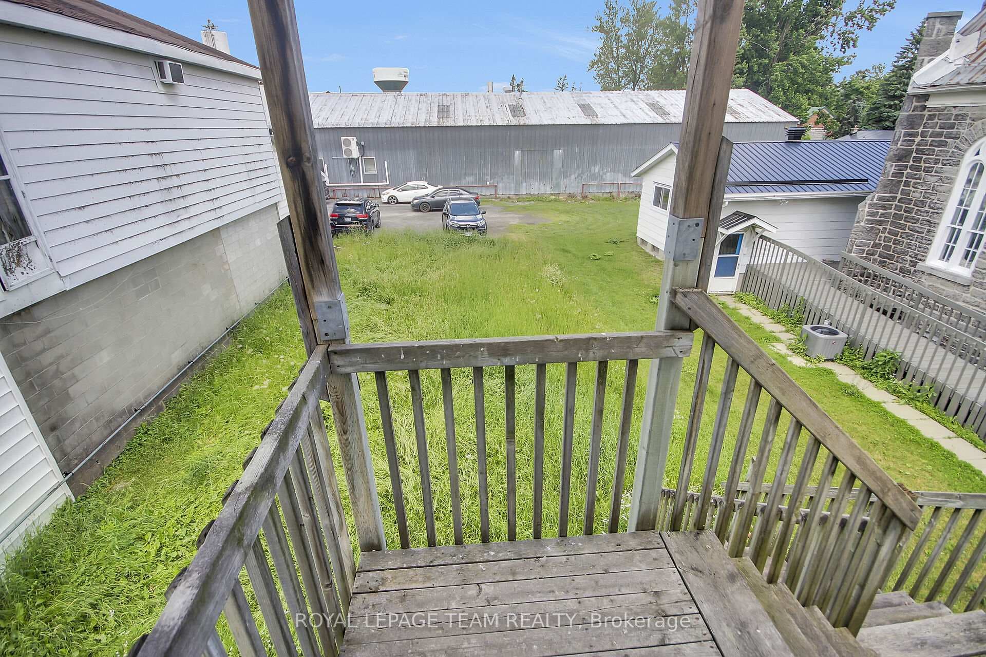 Apartment- Separate entrance from rear