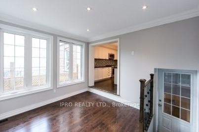 63 Soudan Avenue photo 14