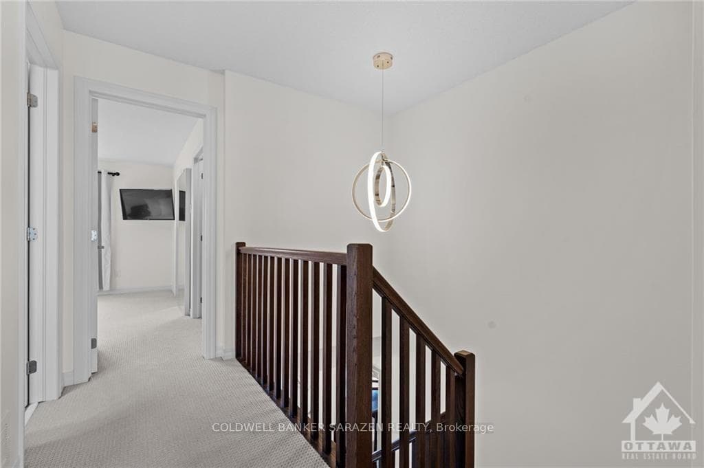 209 OVERBERG Way photo 14