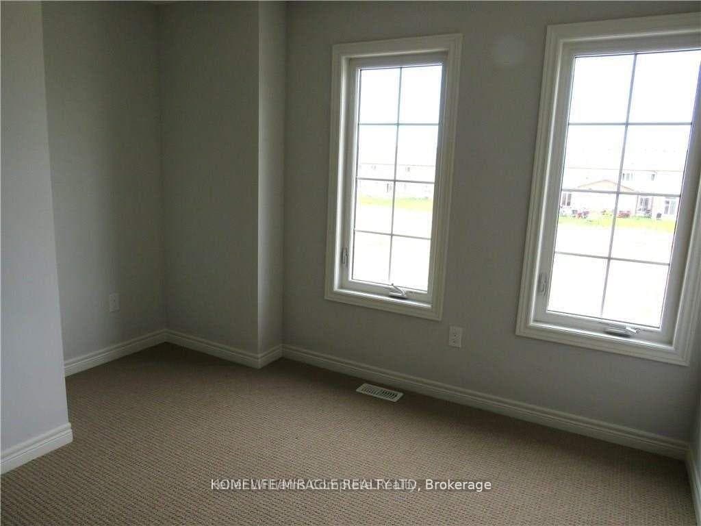 9585 Tallgrass Avenue photo 11