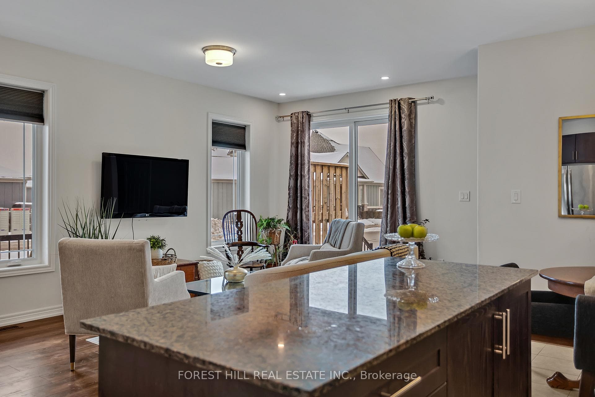80 Marsh Avenue Unit 1 photo 28