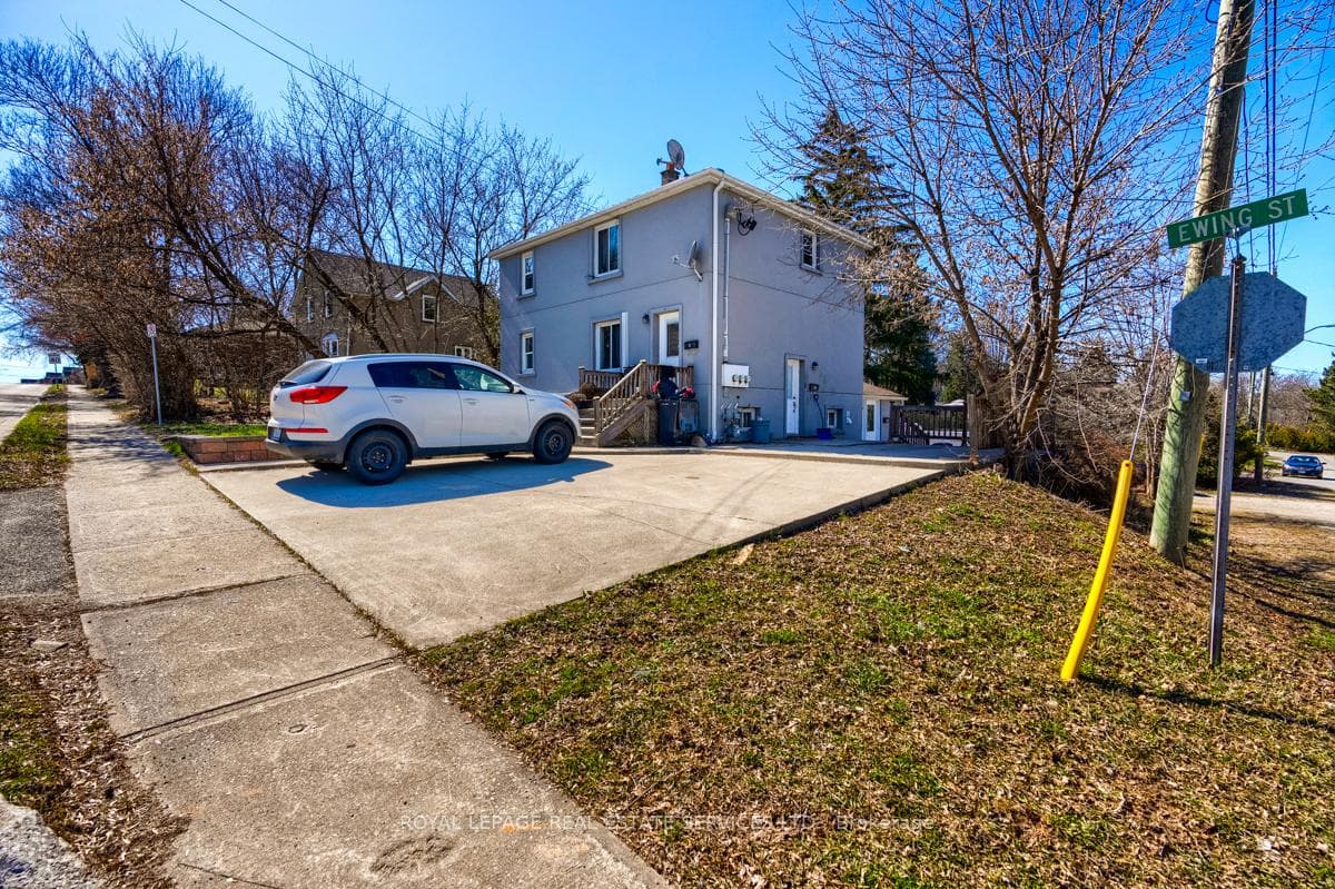 18 Ewing Street Unit 1 photo 1