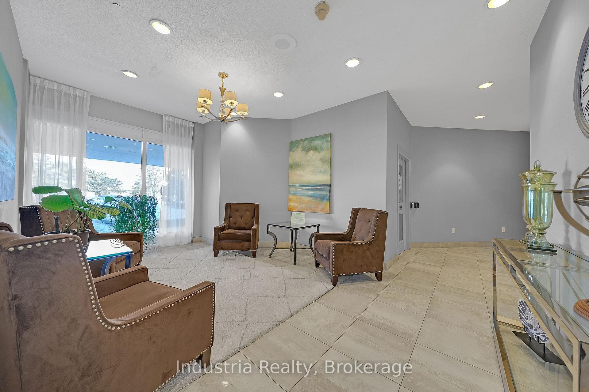 10 Dean Park Road Unit 204 photo 3