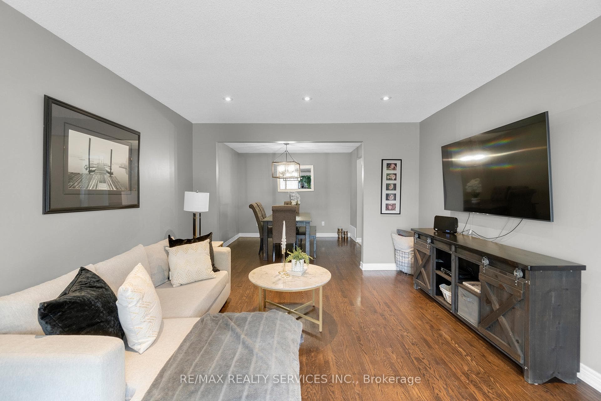 42 Newby Court photo 7