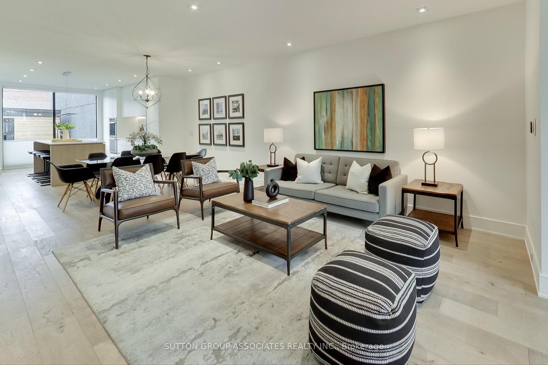 245 Earlscourt Avenue photo 6