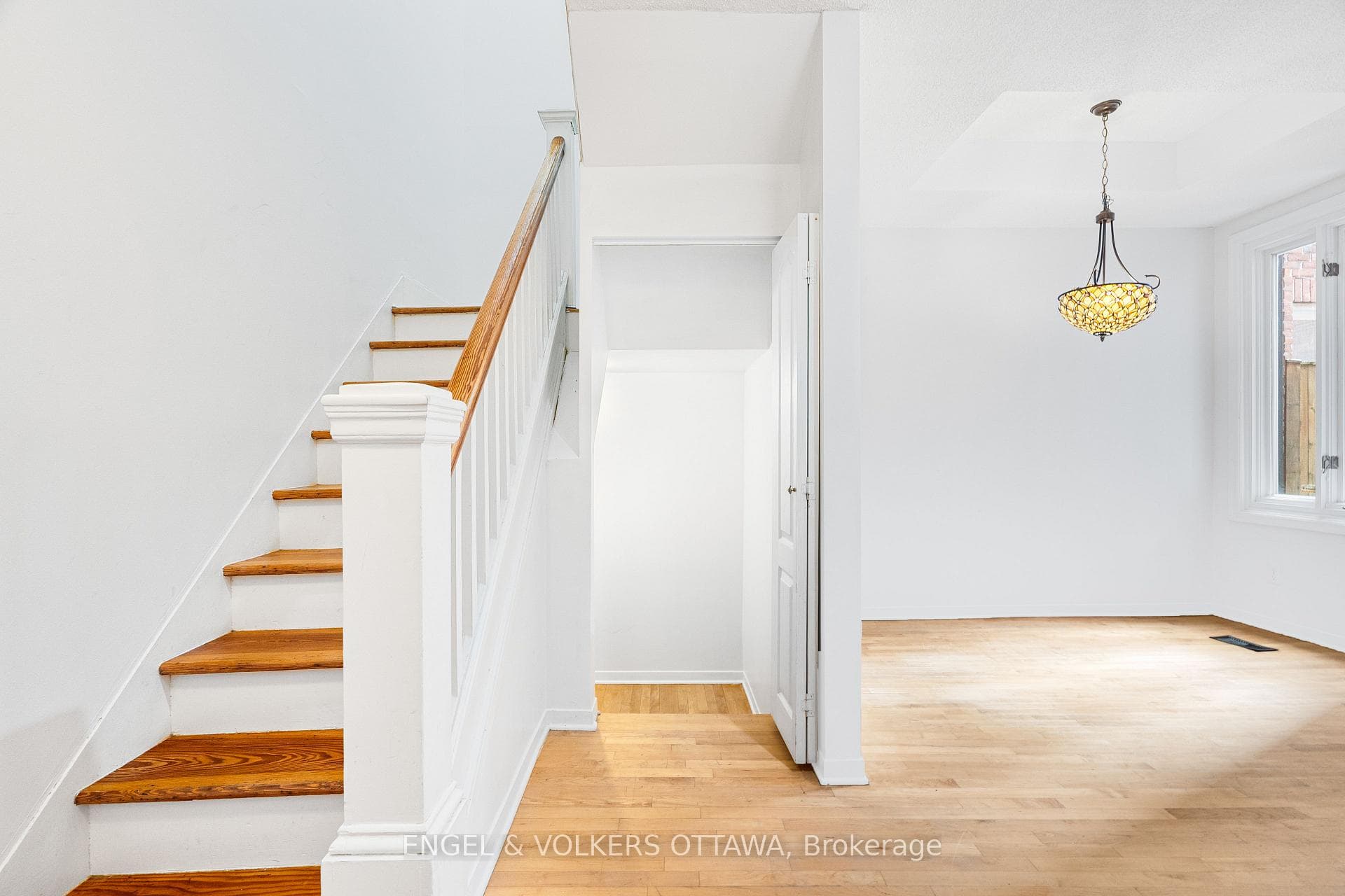 293 Somerset Street photo 36