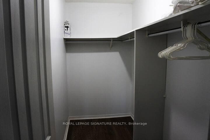 38 Hollywood Avenue Unit 317 photo 11