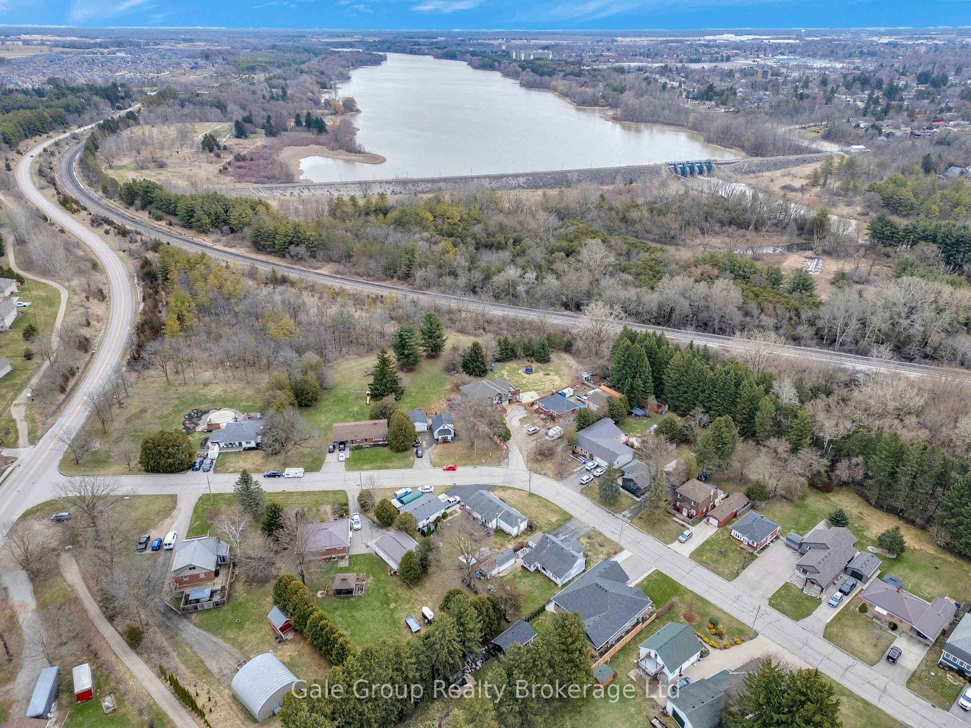 80 Frederick Street photo 4