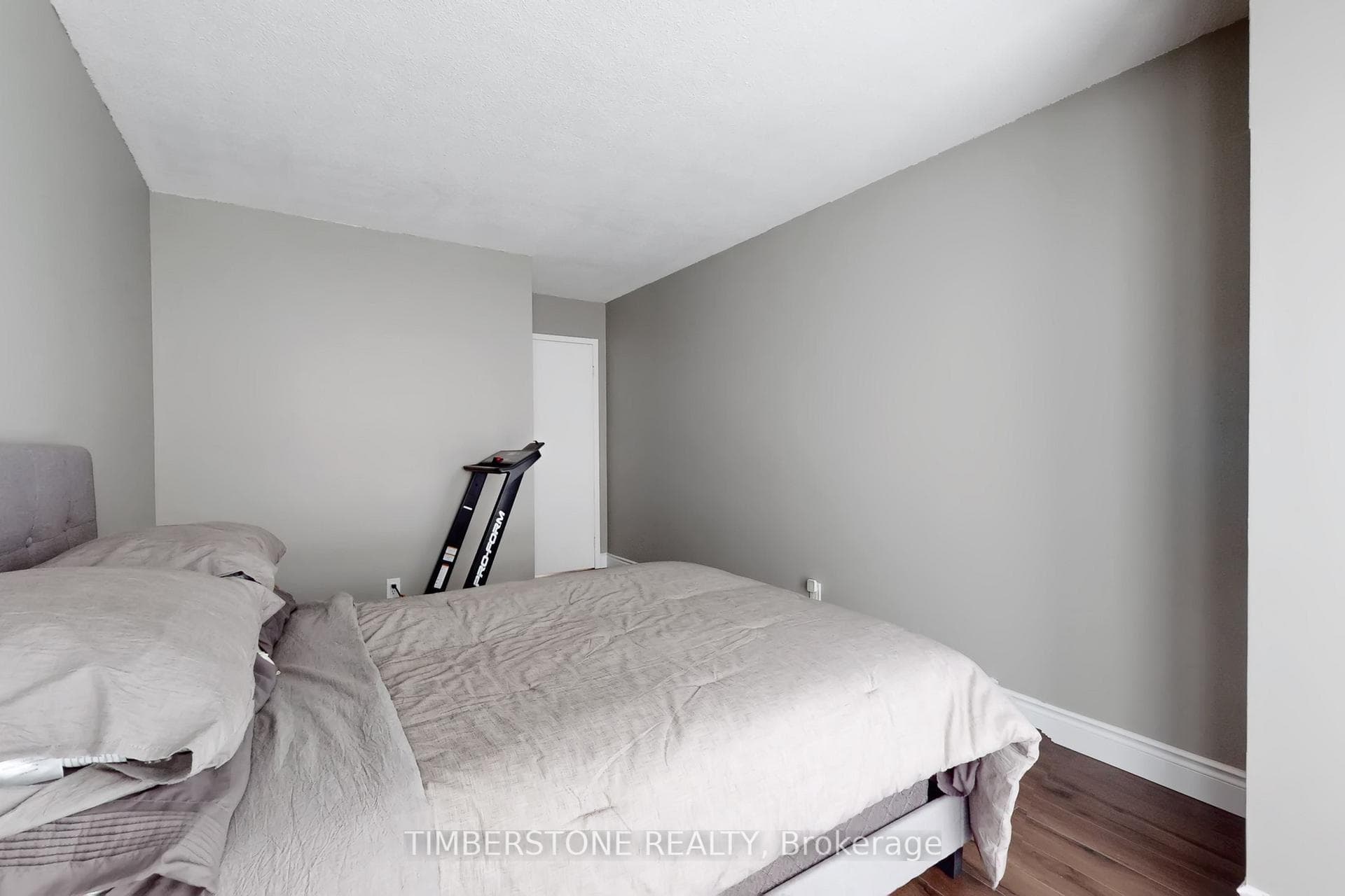 1665 Pickering Parkway Unit 705 photo 33