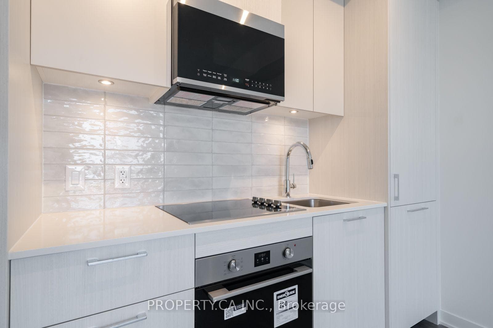 10 Oak Street Unit 1409 photo 6