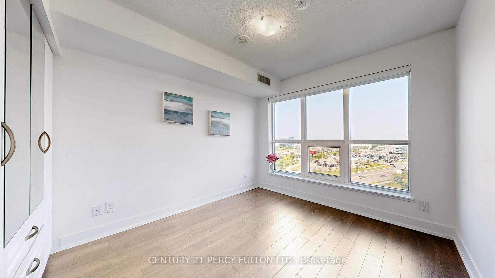 1255 Bayly Street Unit 1104 photo 14