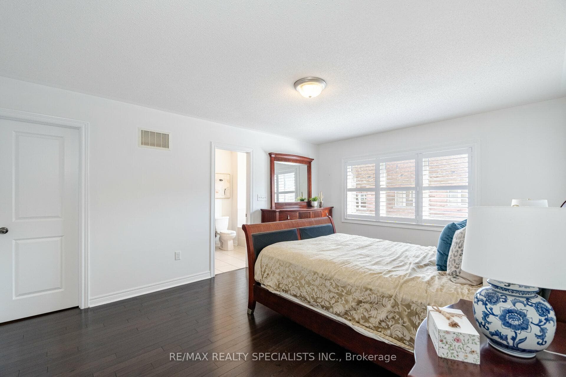 35 Merrybrook Trail photo 18