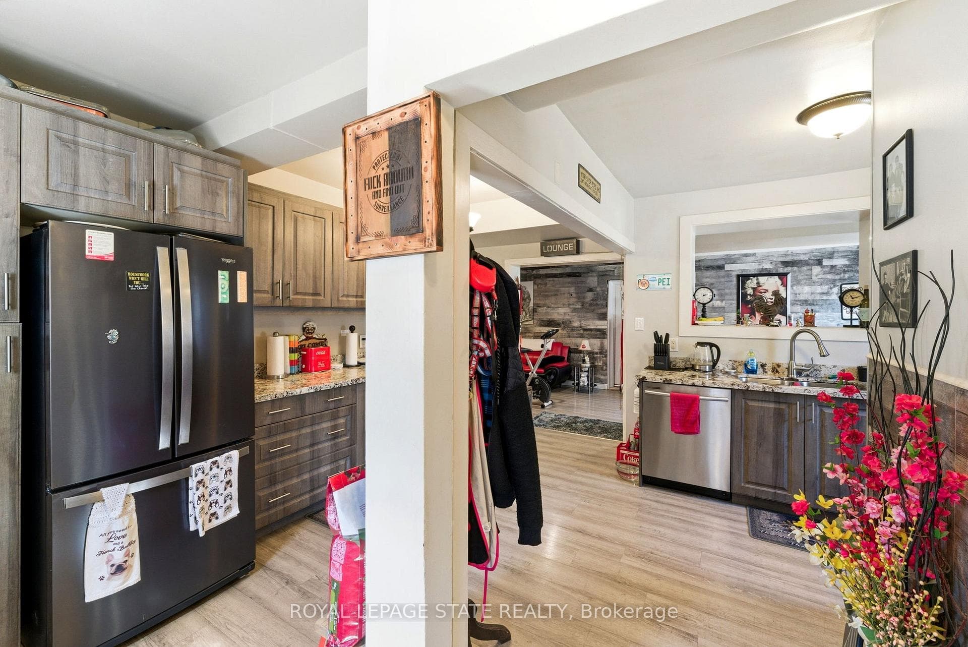 1745 King Street photo 20