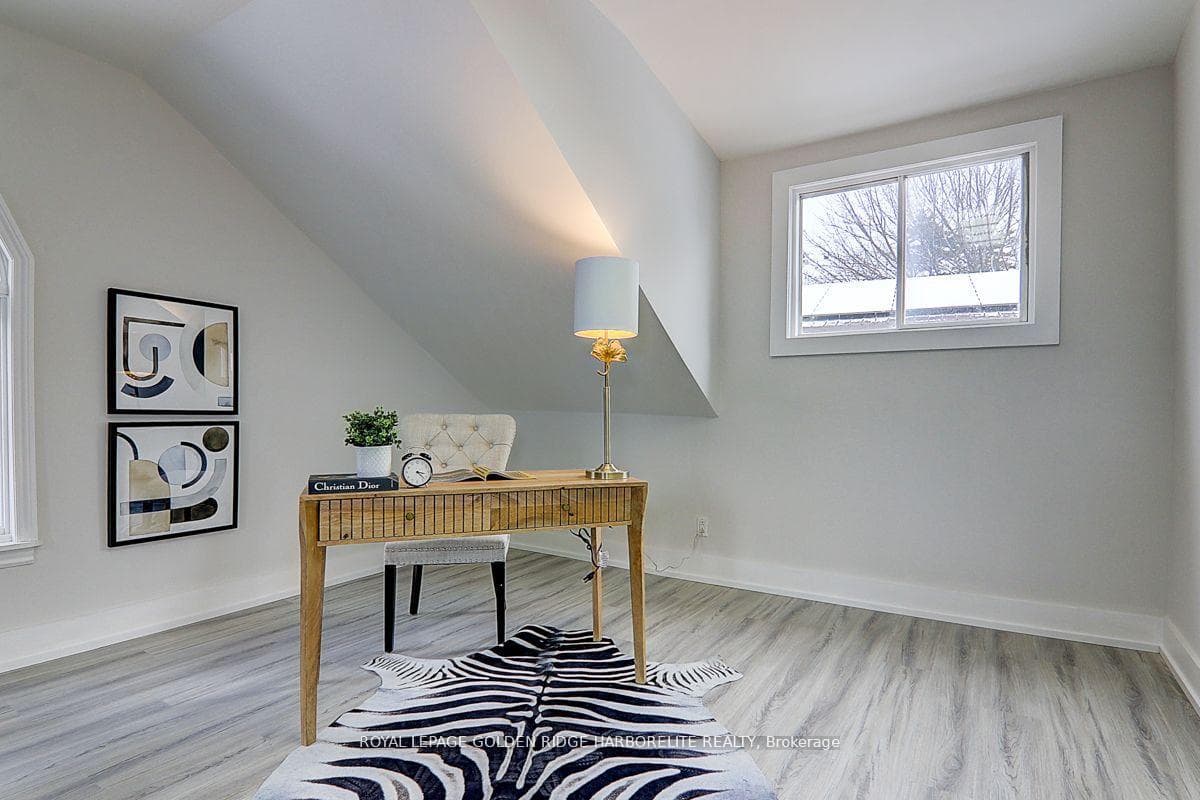 44 Pinery Lane photo 21