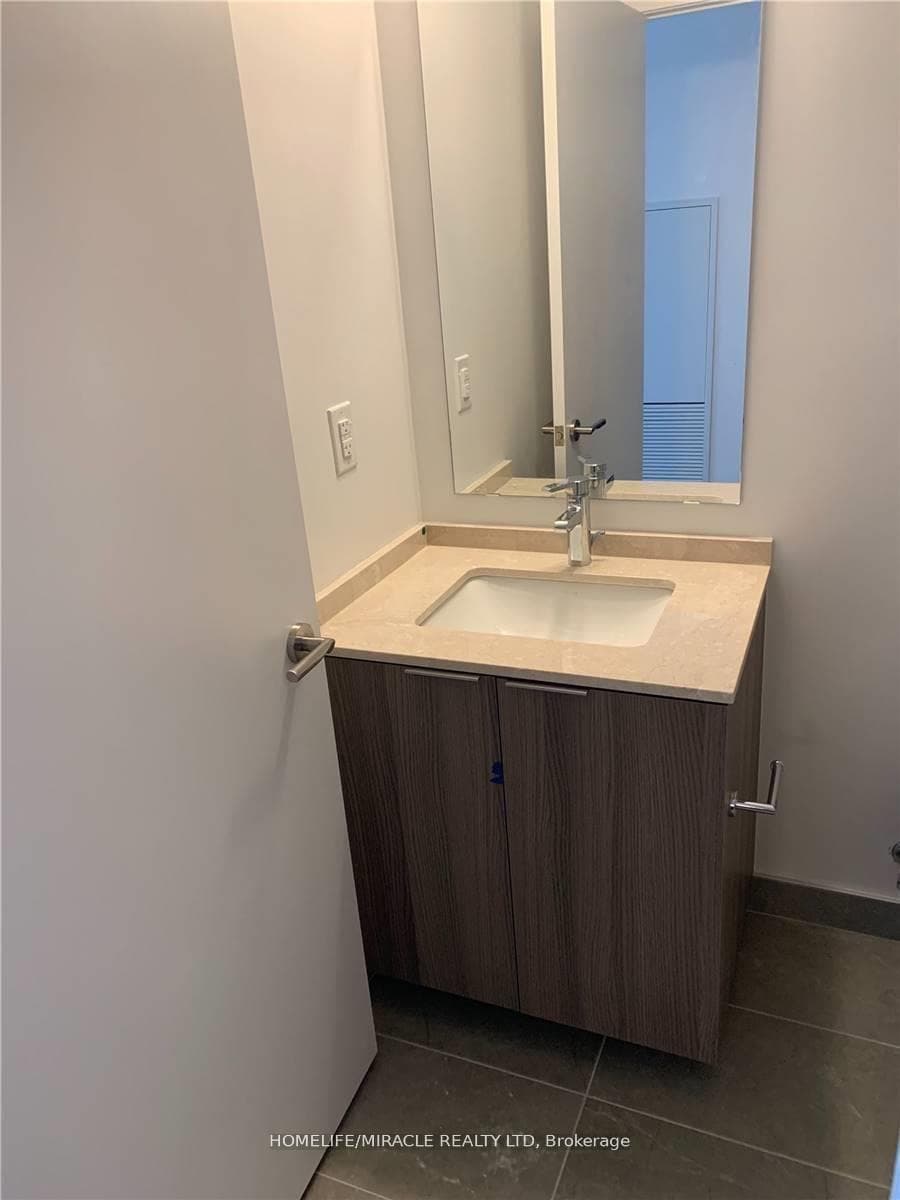 11 Wellesley Street Unit 2510 photo 14