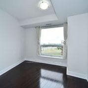 125 Village Green Square Unit 1305 photo 16