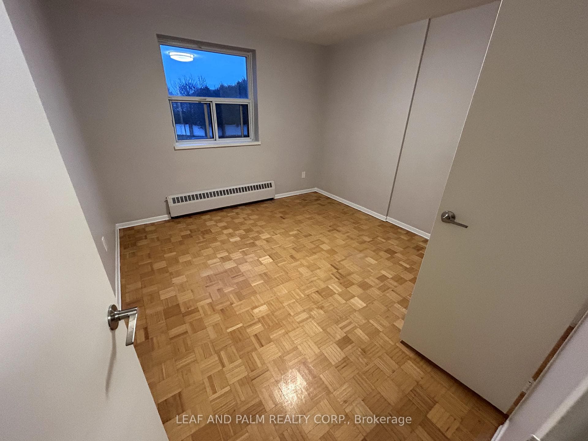 9960 Bayview Avenue Unit 204 photo 11