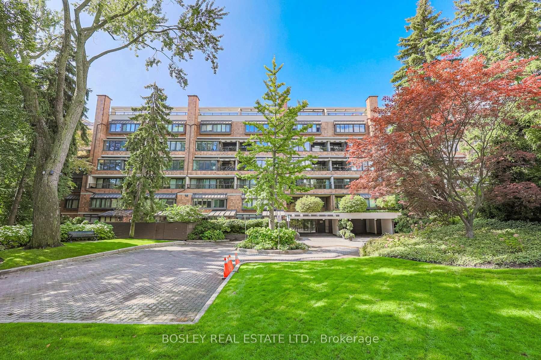 40 Oaklands Avenue Unit 107 photo 44
