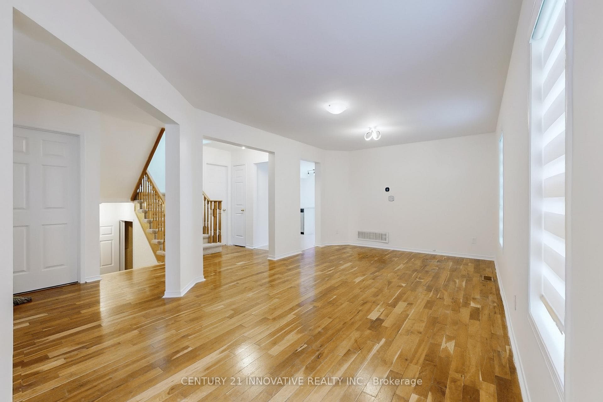863 Stonebridge Avenue photo 10