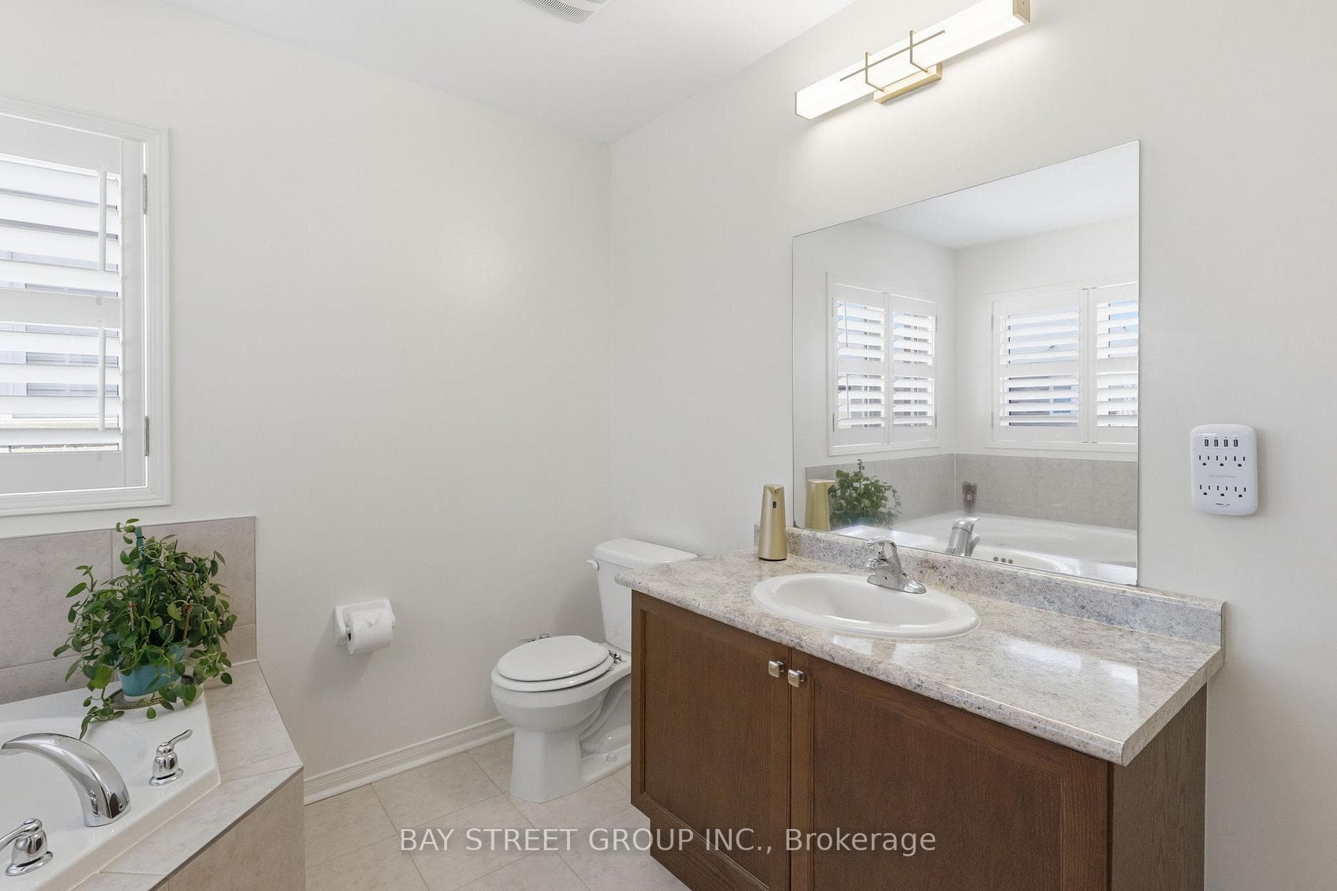 26 Chambersburg Way photo 26