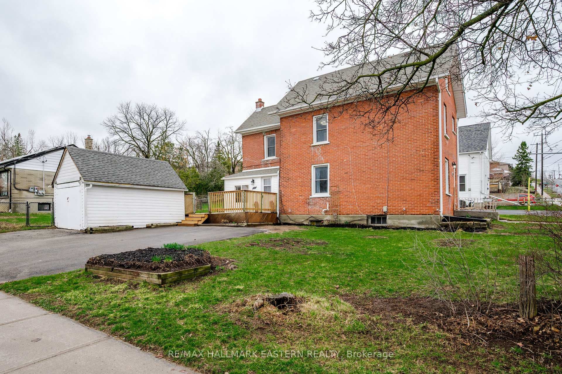 1065 High Street photo 31