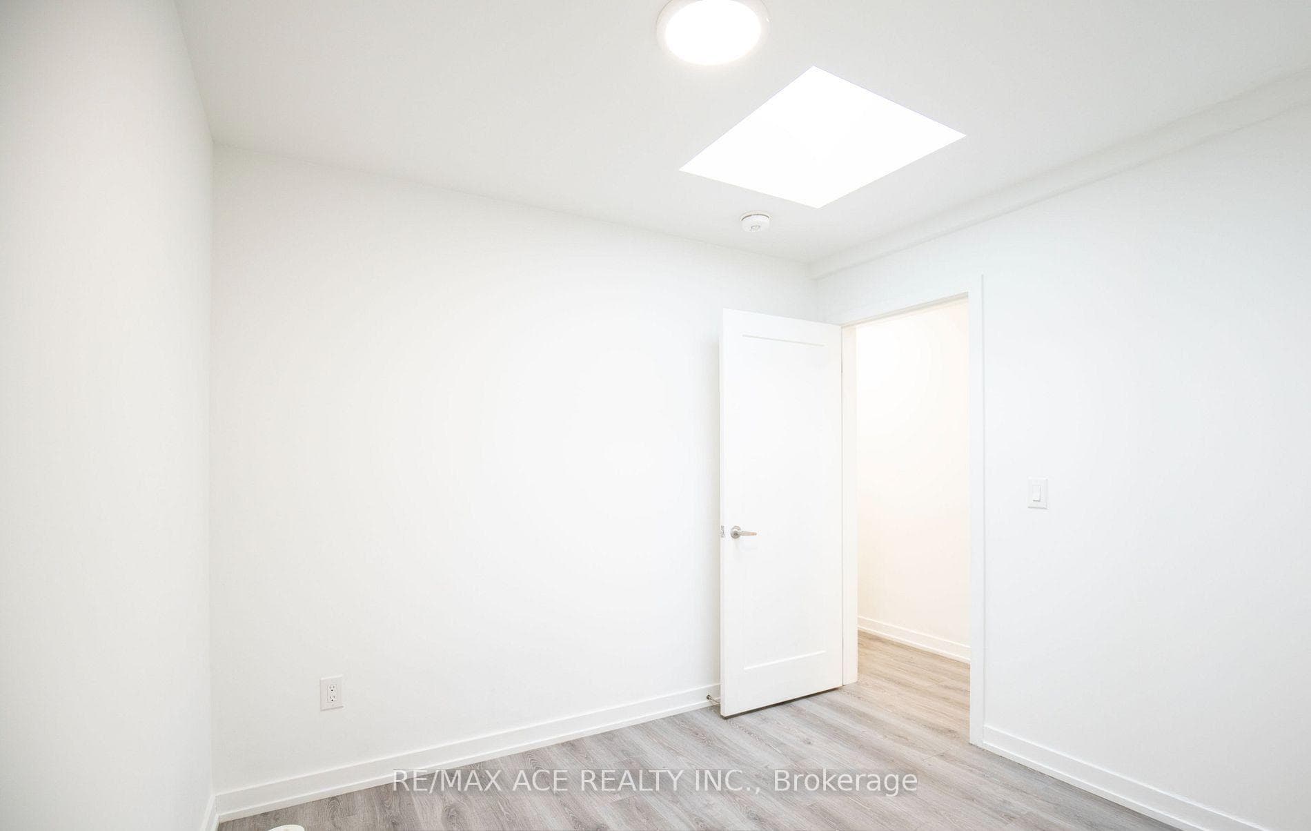 3686 St Clair Avenue Unit 105 photo 6