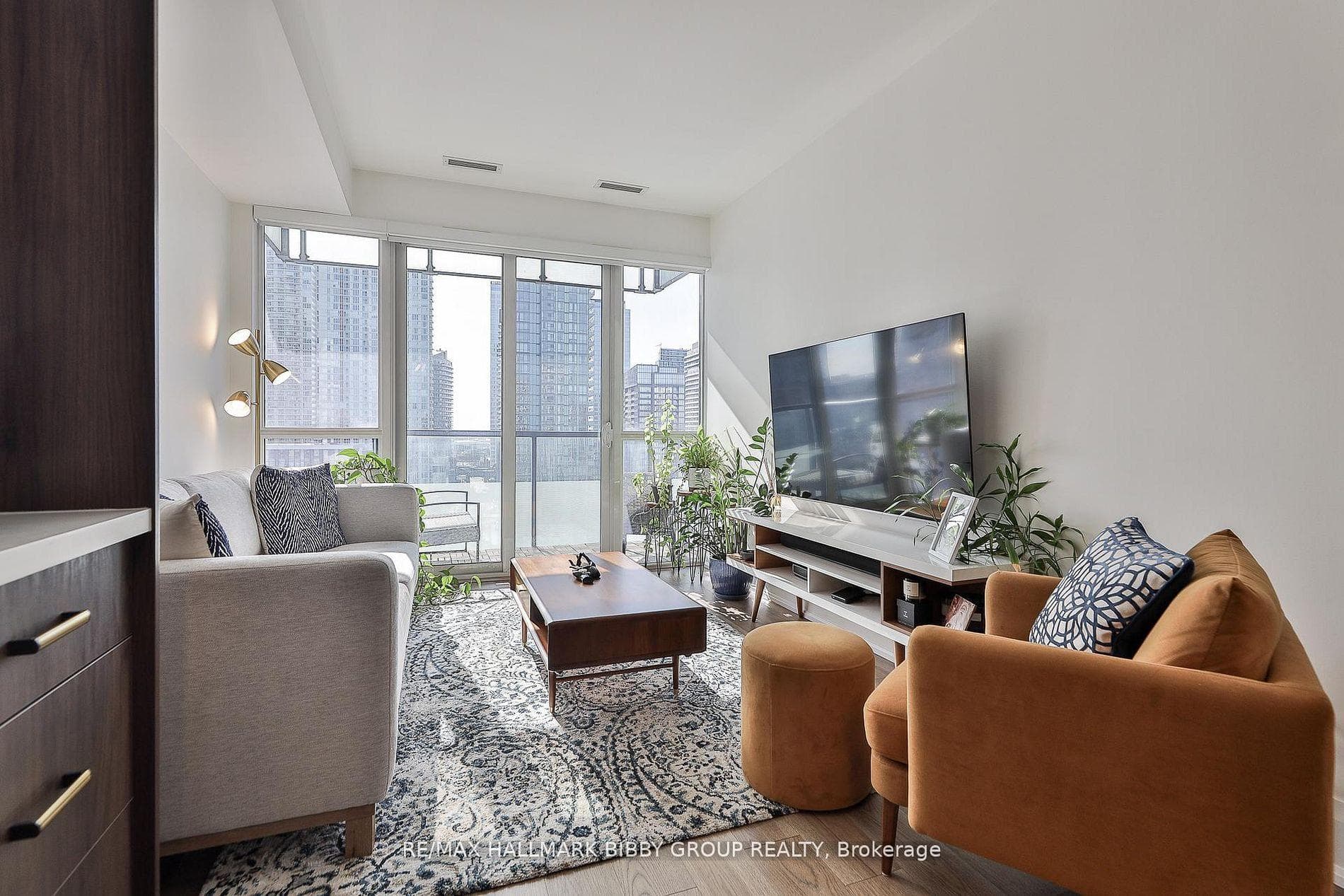 560 Front Street Unit 1131 photo 1