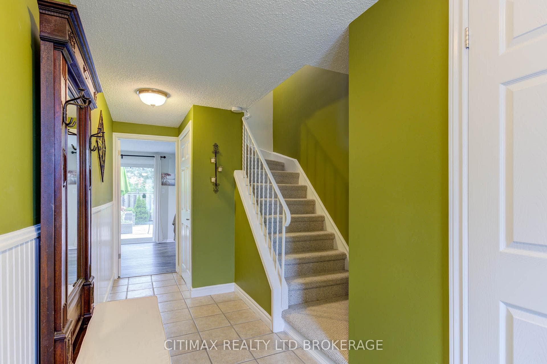 2651 Aquitaine Avenue Unit 14 photo 6